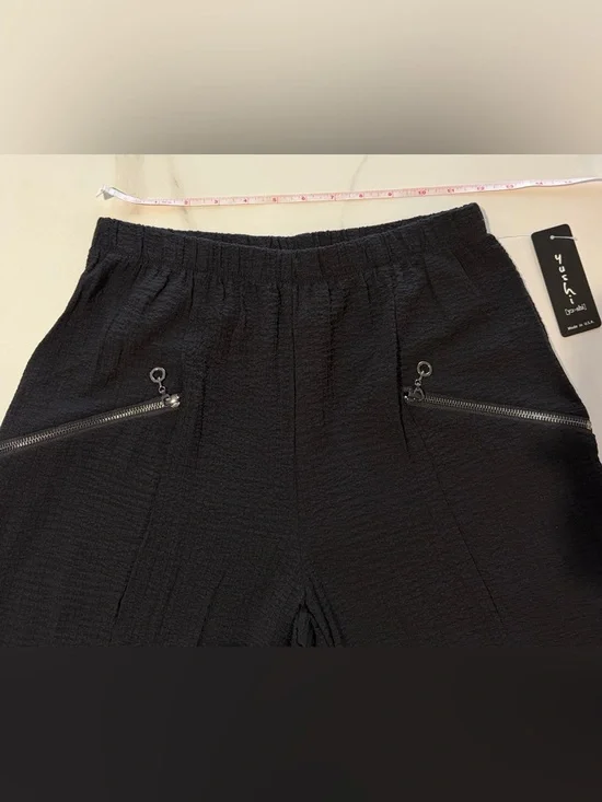 Yushi black pant - Picture 8 of 9